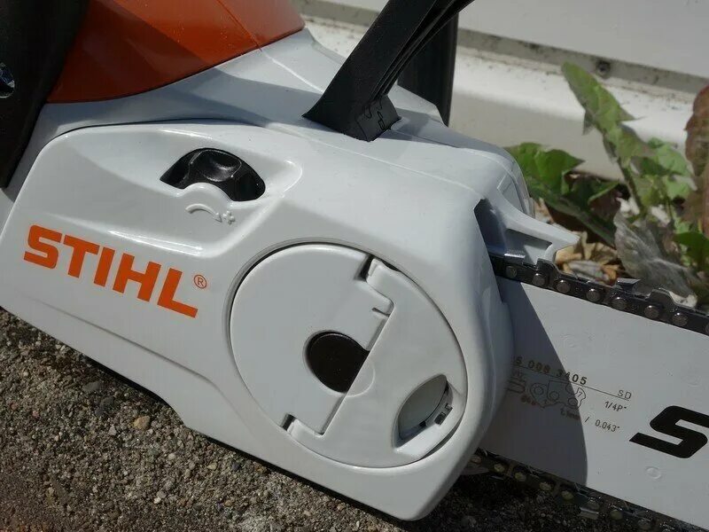 Stihl 140 c bq. Пила цепная аккумуляторная stihl msa 140 c-bq. пила аккумуляторная stihl msa 140 c-bq (шина 30см+71pm3 64 ) (akб 30 и зу al 101). штиль 140 бензопила. stihl ак 30.