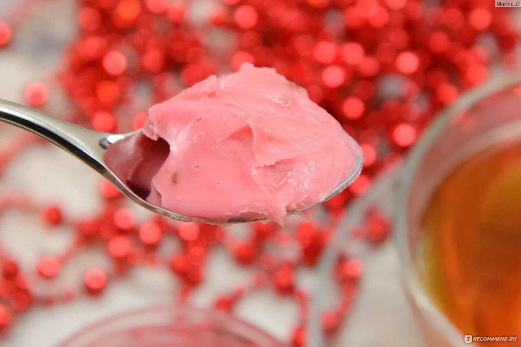 Мёд. Сахарный мед. Мёд и продукты пчеловодства. Девушка в меде. Мёд.