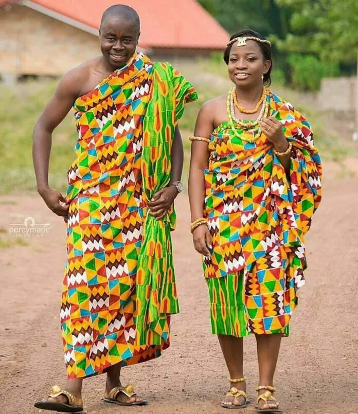 Good africa. Африкан Брэйдс. Гана традиционная одежда Кенте. Африканский костюм. Национальные костюмы Африки.
