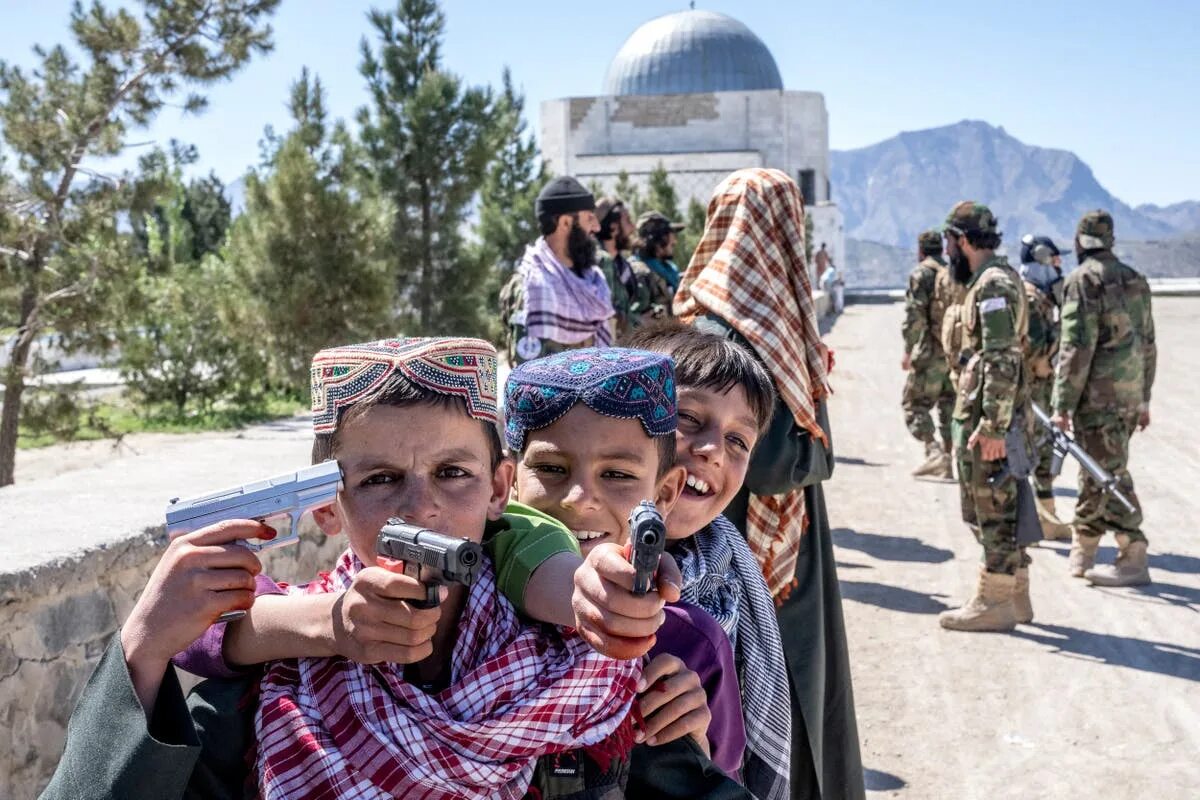 Afghan translators who risked their lives for Britain are denied entry due to ho