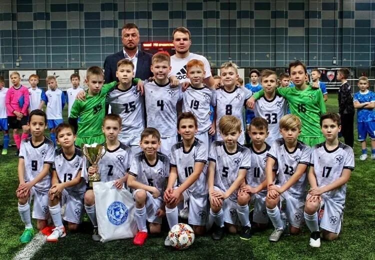 Команда динамо 2010 кострома. Команда по футболу дятьково. Фото футбольной команды. Енисей команда по футболу. Цска команда 2010.