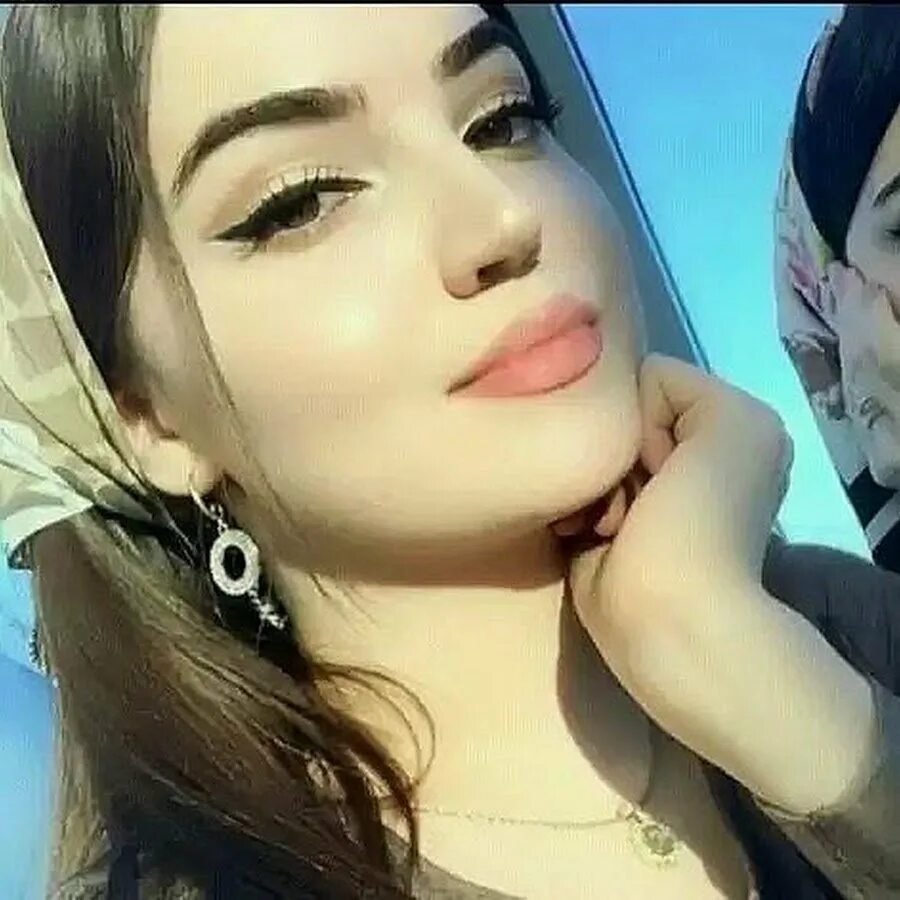 Мадина юсупова 2022. Мадина юсупова 2022. Хьа ойла. Массо ханна хьа ойла еш аккорды. Хьа ойла.