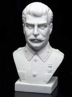 Бюст сталина