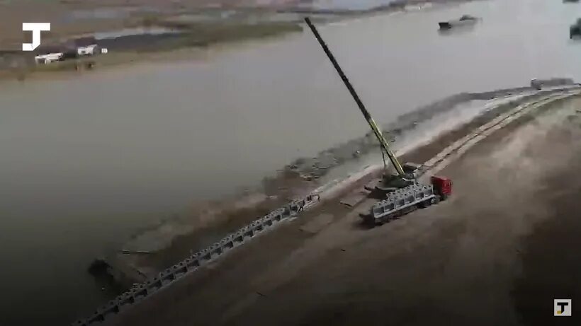 Дарбоз - канатоходец. Светлое озеро 2 колпашево. 500 метров. Херсон с высоты птичьего. Вид с 500 метров.