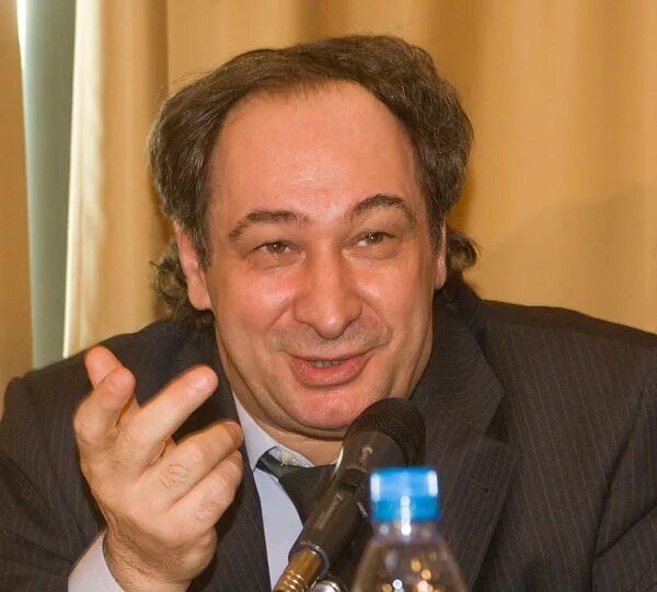 Возвращение фильм 1934. Композитор луиджи тонэт. Луиджи тонэт. Номер 38 фильм. Луиджи тонэт.