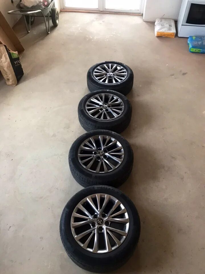 Комплект колес 17. 245 45 r17 на камри 55. колеса r164×100. bbc rt165 r18. купить колёсные диски на харриер 2015 года r19.