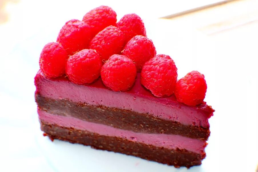 проженное малиновое облако. малиновый для торта из замороженной. торт клубничный/малиновый пломбир. малиновый для торта из замороженной. торт с замороженной малиной.