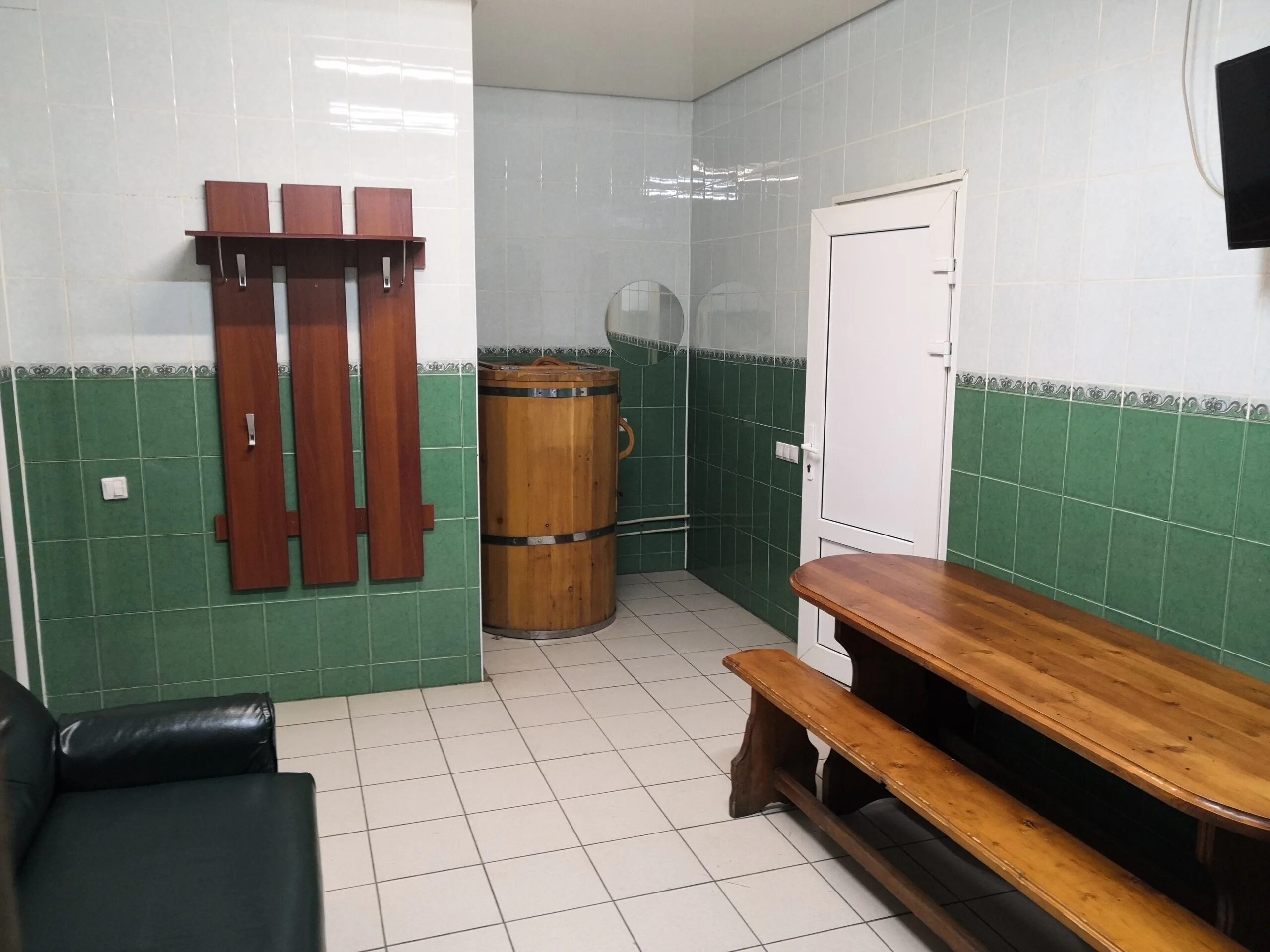 Боцман сауна в королеве. Банька на молодежной. Банька на молодежной. Ул молодежная 19н баня. Баня на молодёжной, королёв.