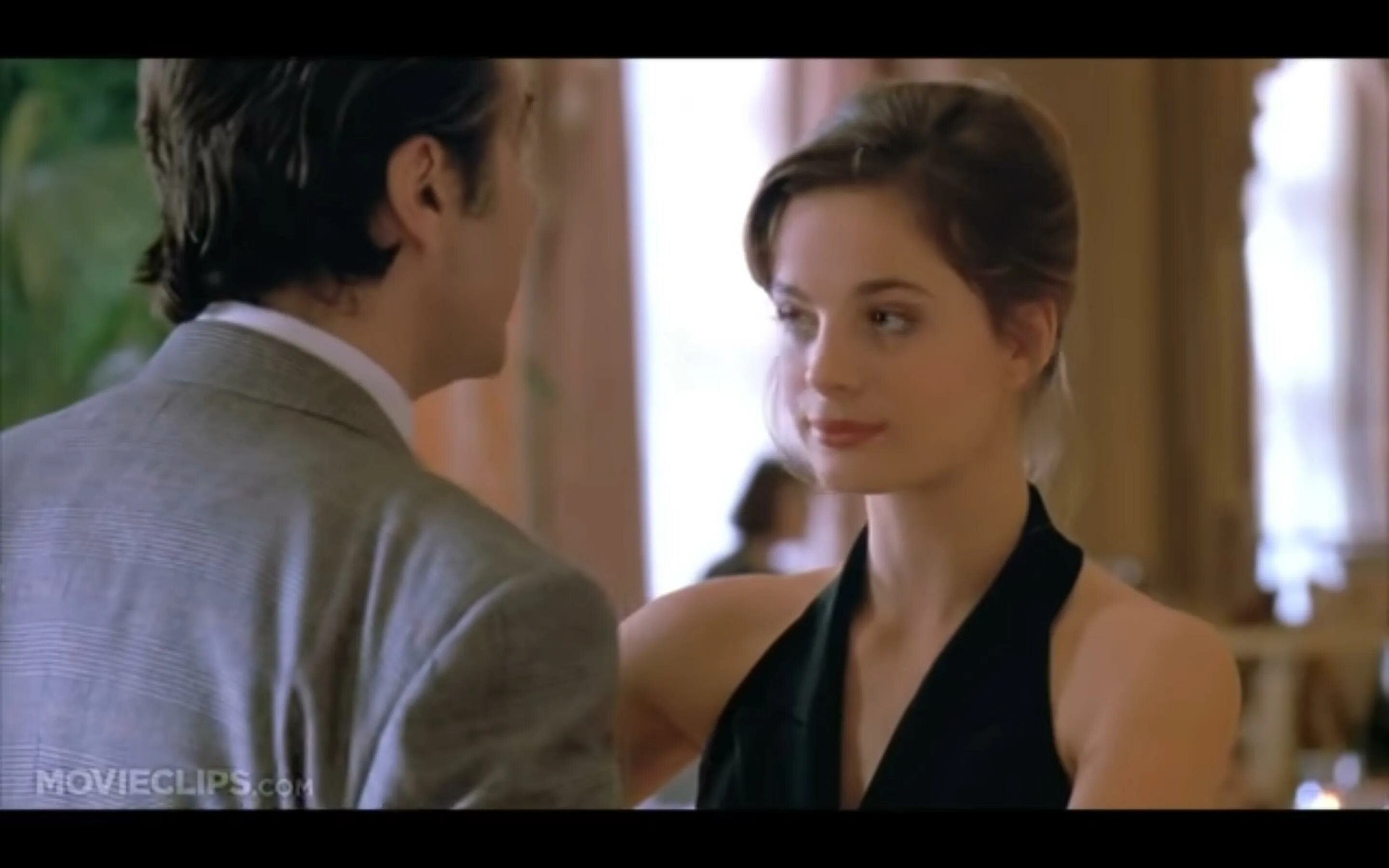 Танго из запах женщины. Запах женщины 1992 Gabrielle Anwar.