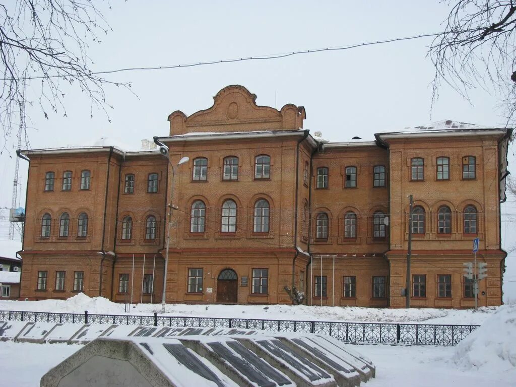 школы енисейска. школы енисейска. седьмая школа енисейска. женская гимназия енисейск. школа 1 енисейск гимназия мужская.