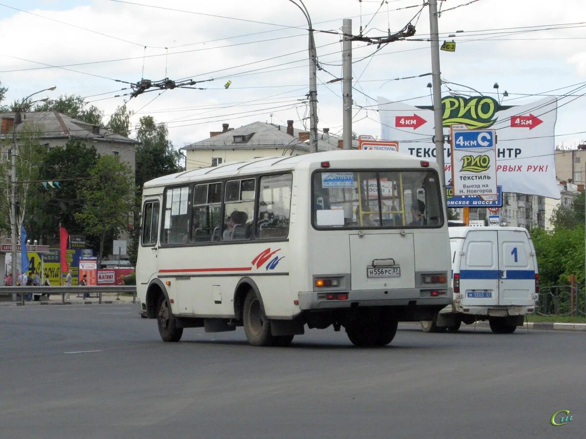 Маршрут транспорта иванова. Транспорт Иваново. Общественный транспорт Иваново. Техника 37 Иваново транспорт. МАРЗ автобус Иваново.