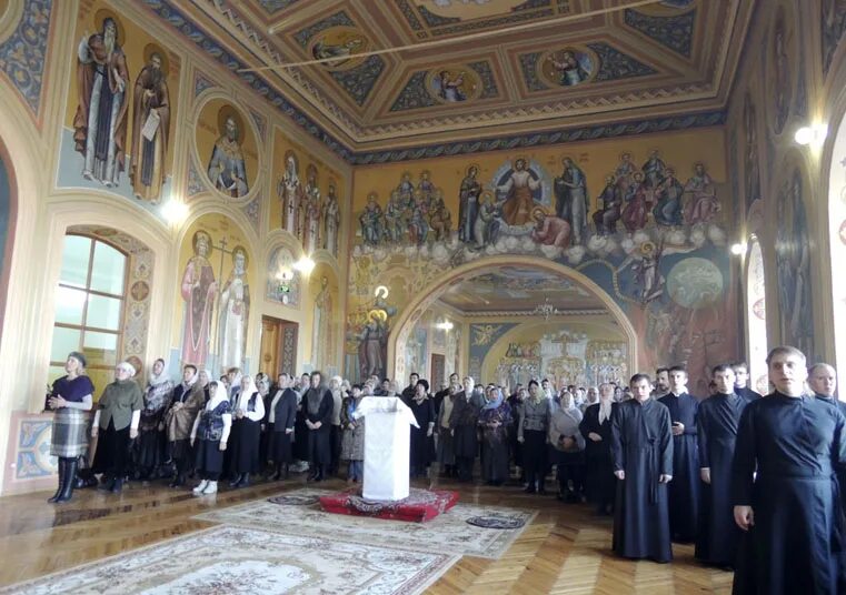 Оренбургская семинария. Духовная семинария оренбург. духовная семинария оренбург 1800. хжание оренбургская духовная семинария зимой. здание духовной семинарии оренбург.