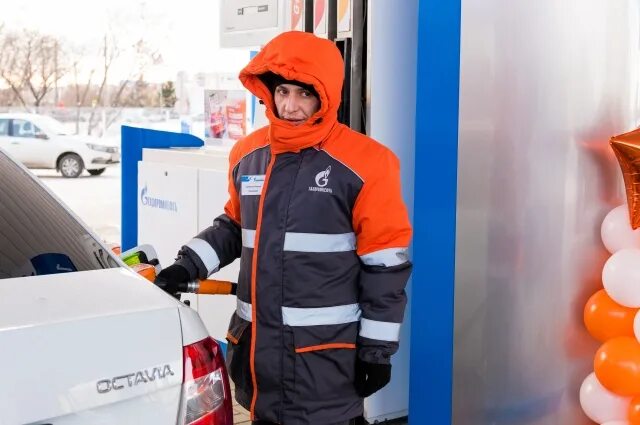Спецодежда газпромнефть. Заправщик азс. спецодежда азс лукойл..