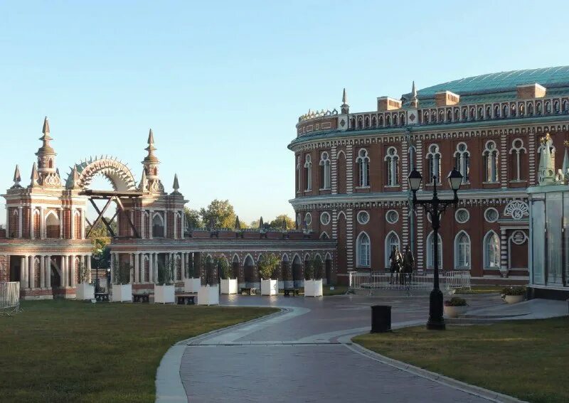 Царицыно юао. Заповедник царицыно в москве. Царицыно юао. Архитектурный ансамбль усадьбы царицыно 1775 -1785 гг. Царицыно музей-заповедник.