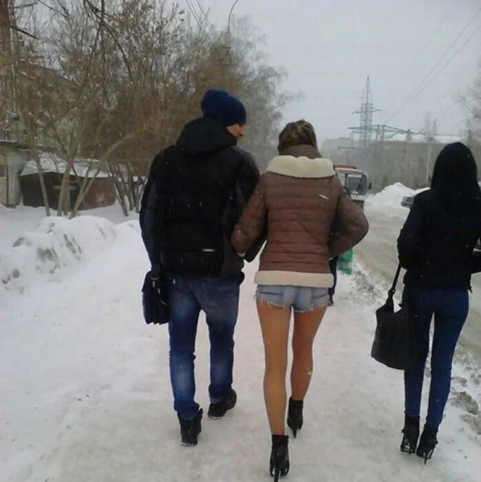 Почему девушкам всегда холодно