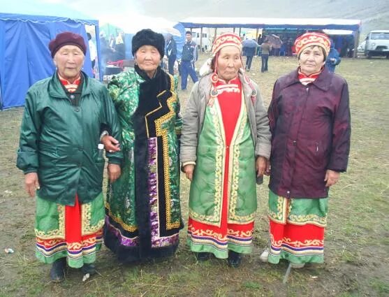 Погода в еланцах ольхонского. Тонта Ольхонский район. Деревня Тонта Ольхонского района. Ольхонский с. Еланцы. Ольхонский район село Еланцы.