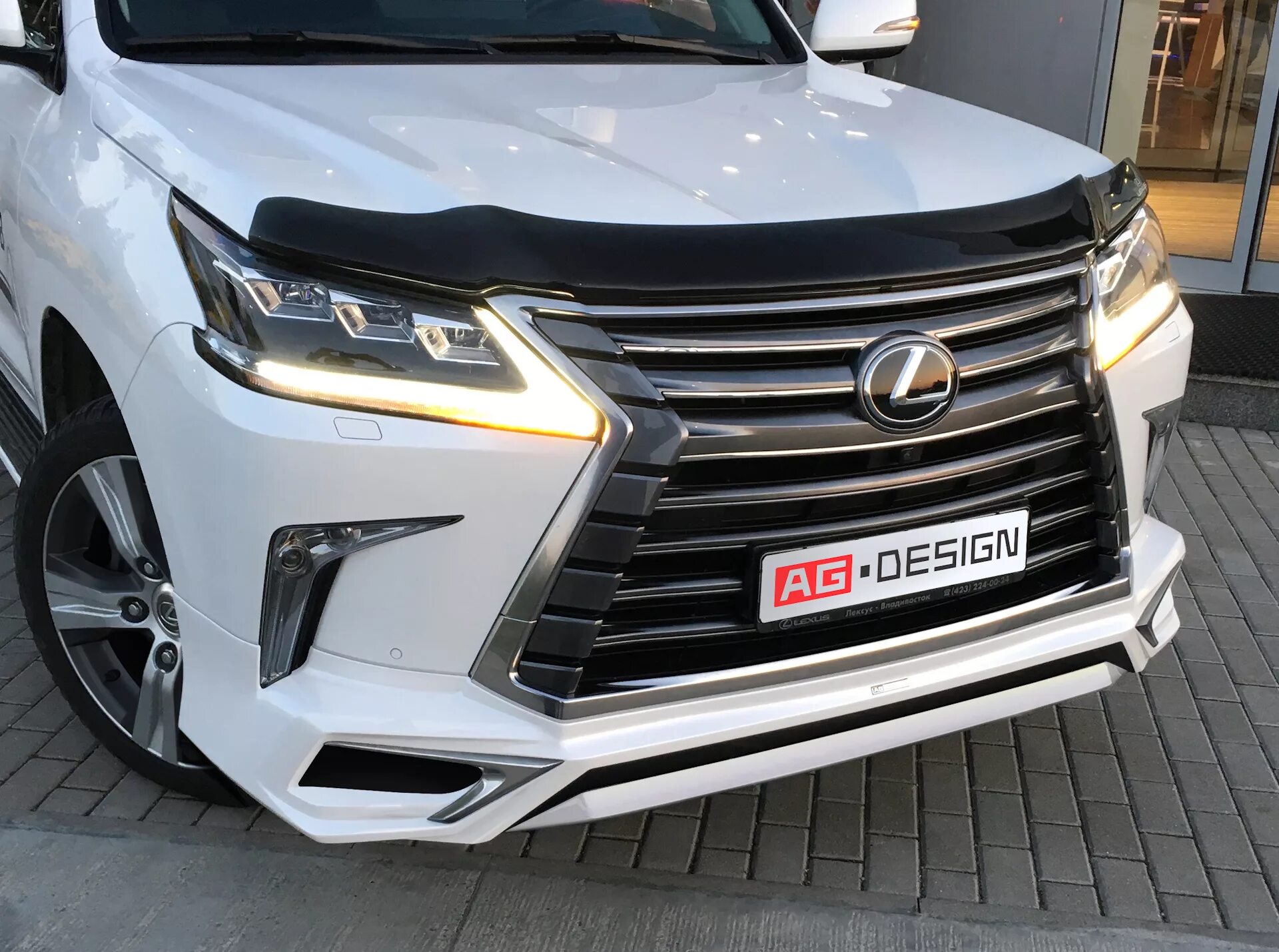 Lexus lx 570 2020. Вес lexus lx 570. Lexus lx 570 тюнинговый. Лексус лх 570 в обвесе. Lexus 570 в обвесе.