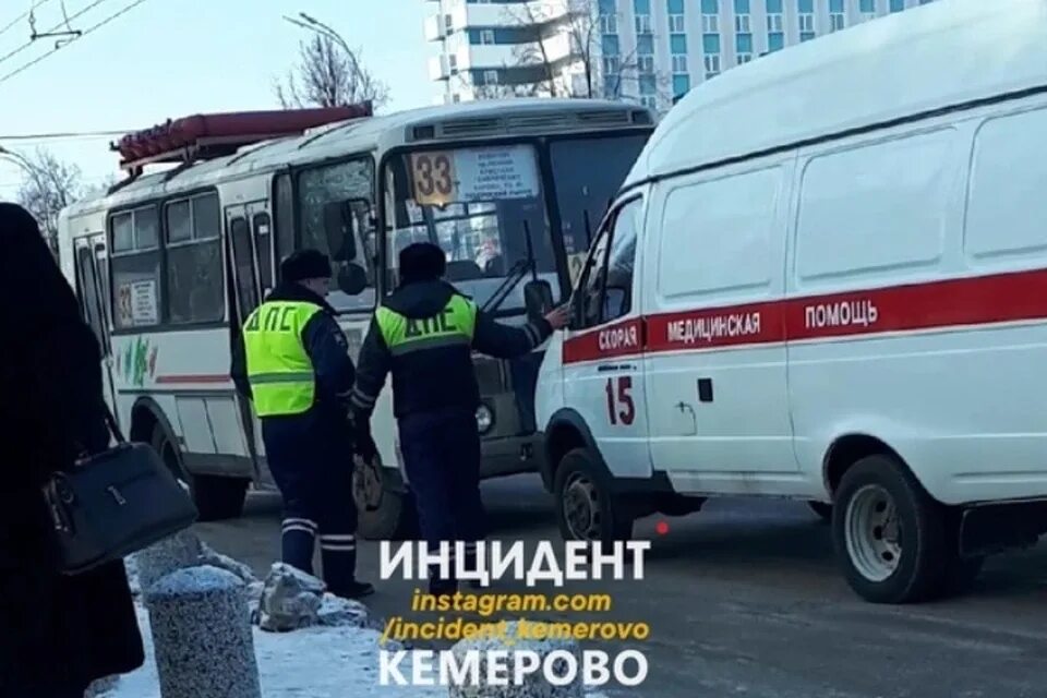 Инцидент кемерово сибиряков гвардейцев. Кемеровский инцидент. Инцидент кемерово 2018 25 марта. Кемеровский инцидент. Кемеровский инцидент.