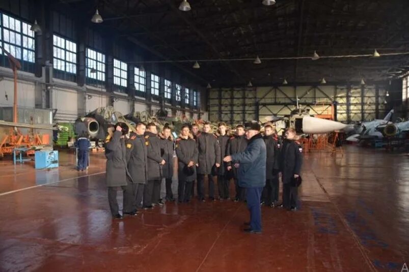 810 арз чита. Чирчикский авиационный ремонтный завод. 810 авиаремонтный завод. 419 авиационный ремонтный завод. 419 авиаремонтный завод.