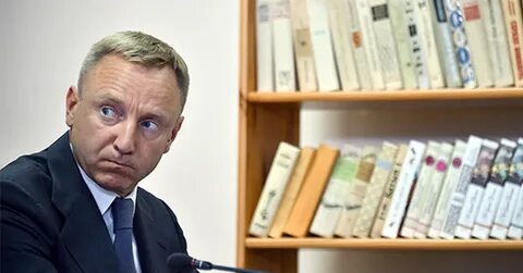 Отставки в образовании