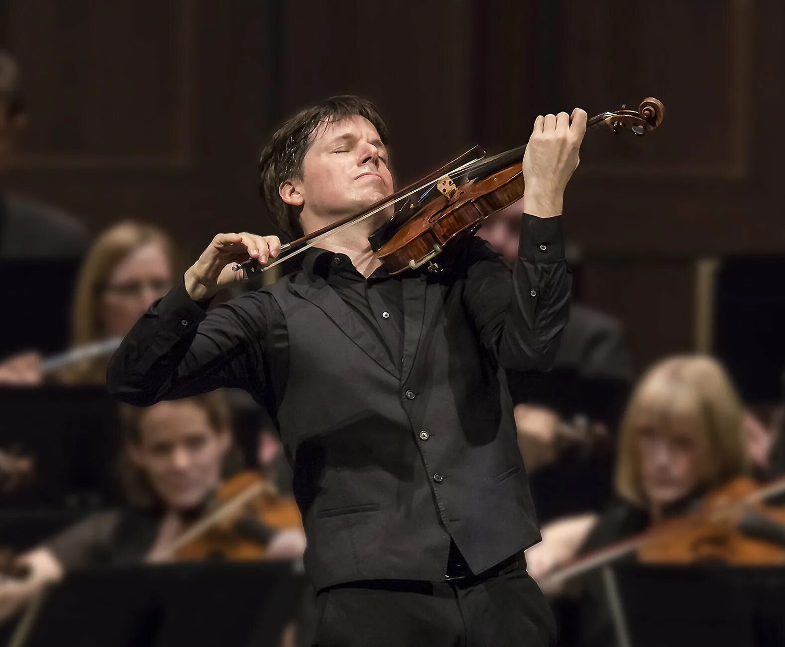 Violin bell. Джошуа Белл. Джошуа Белл скрипач. Джошуа Белл американский дирижёр. Джошуа Белл скрипачи США.