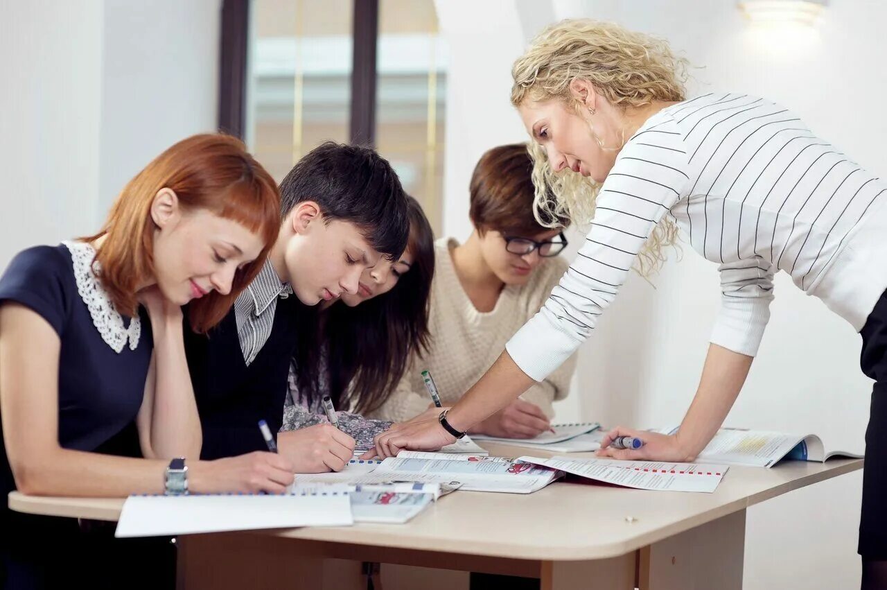 индивидуальные занятия. сальса группа. занятия йогой. сальса групповые занятия. калланетика.