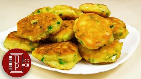 Оладьи с вареным яйцом и зеленым луком