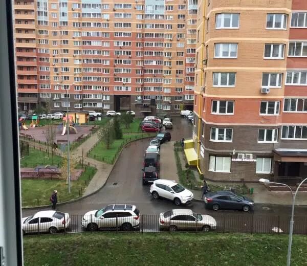 Зеленые аллеи тюмень. Видное зеленые аллеи. Салон красоты город видное. Жк дивное видное. Источник красоты видное зеленые.
