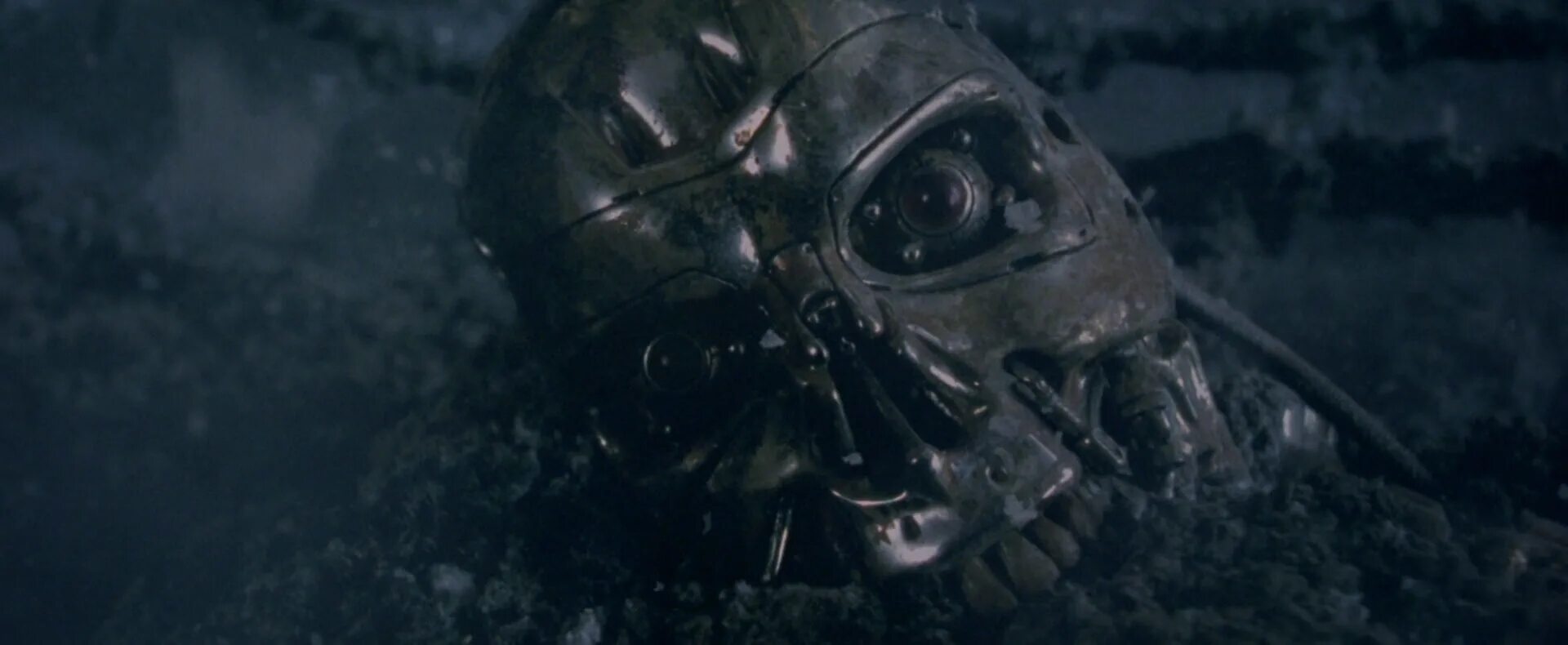 Терминатор 2 т 800 робот. Терминатор половина лица. Терминатор да придёт спаситель т 800. Терминатор t1000 полицейский. Т800 против т1000 генезис.