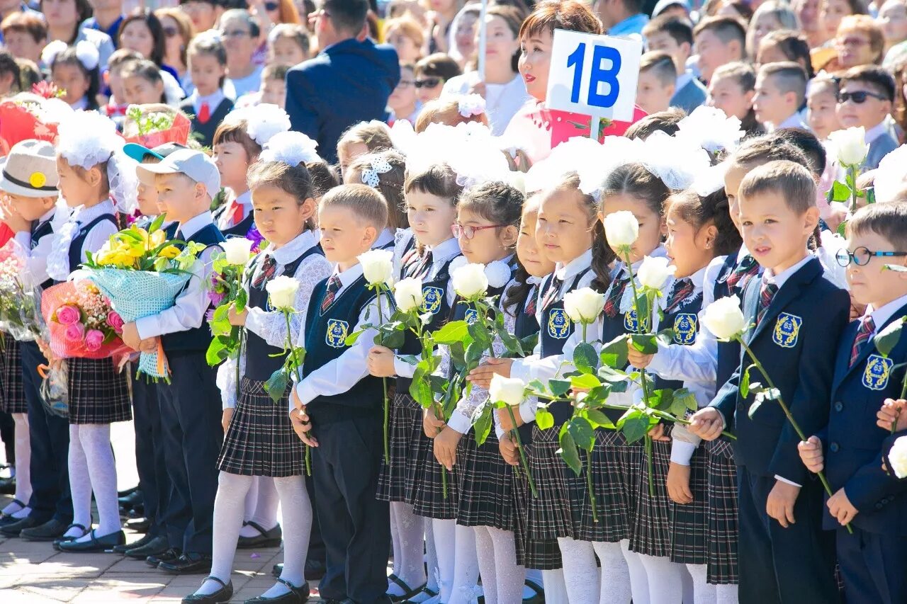 Учатся ли школьники сегодня в улан удэ. 63 Школа Улан-Удэ. Школа 33 Улан-Удэ. 63 Школа Улан-Удэ в 112. Директор школы 63 Улан-Удэ.