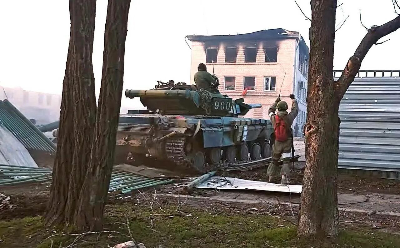 Последние военные сводки подоляки. Украинские войска в Изюме. Спецоперация на Украине Изюм. Бои за город Изюм.