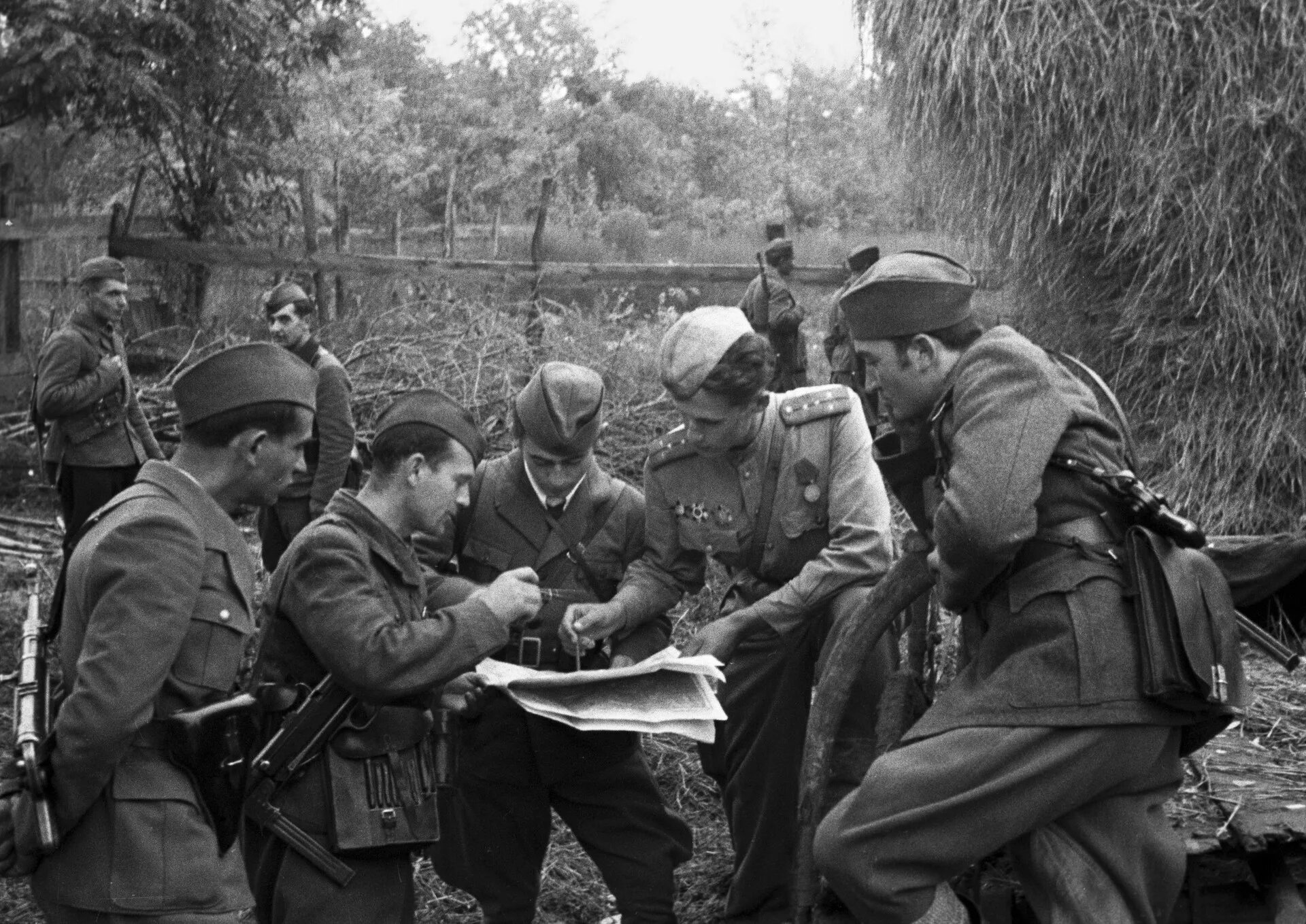 Югославские Партизаны второй мировой войны. Народно-освободительная армия Югославии. 1944 Югославские Партизаны. Армия Югославии ВМВ.