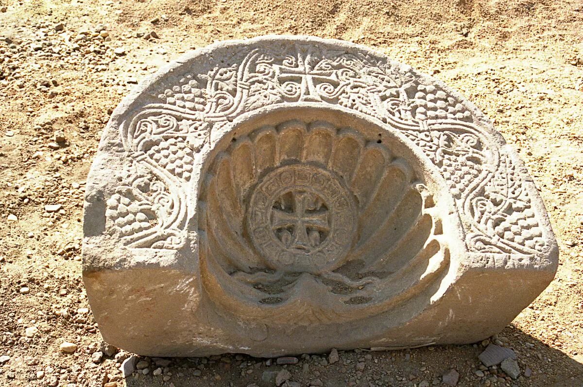 Древние колеса. Магические камни. Артефакт храм. Инопланетные цивилизации атлантиды. Артефакт в храме.