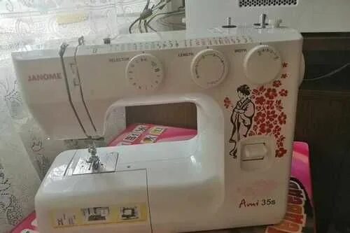 Машинка ami 15. Janome Ami 35s. Швейная машинка Janome Ami 35s. Швейная машинка Джаноме ами 35. Джаноме швейная машинка ами 25.