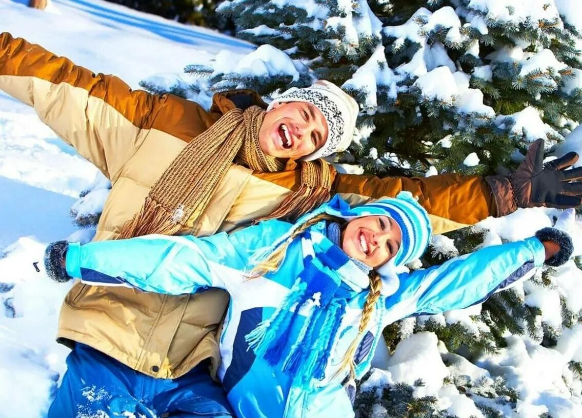 Новогодние каникулы. Отпуск зимой. Зимний курорт. Зимний туризм. Сочи детям зимой