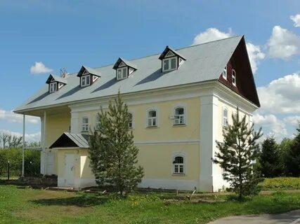 Белые ступино