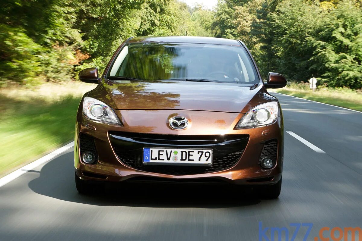 Мазда 3 z6. Mazda Mazda 3 2012. Мазда 3 седан 2012. Мазда 3 хэтчбек 2012. Мазда 3 универсал 2010.