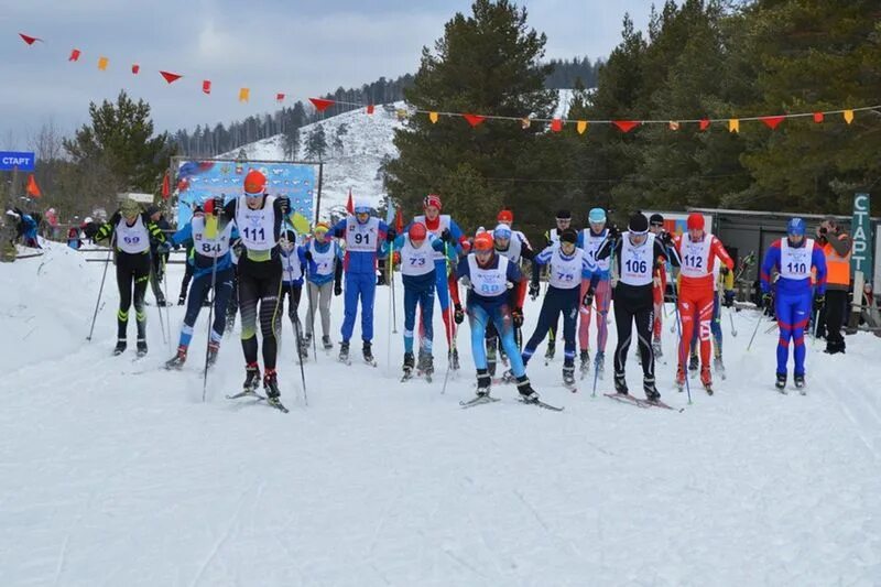 Состоялась лыжная гонка. Состоялась лыжная гонка. Чемпионат россии по лыжным гонкам в мончегорске. Горнолыжный спорт. Школа 39 чебоксары лыжи.