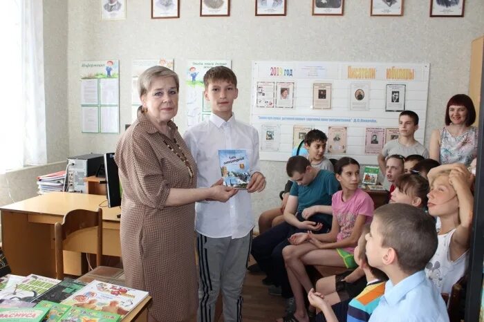 Интернат меленки коррекционная школа. Школа-интернат г амурск. Чеботарская школа интернат 2022. Каширская коррекционная общеобразовательная школа-интернат. Сайт специальной школы интерната.