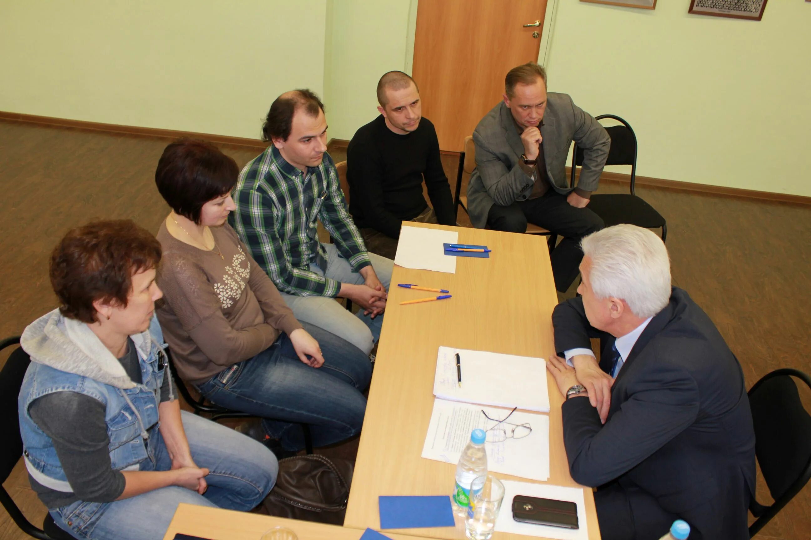 Охотничий магазин в осташкове. Андрианова 14 осташков. Тик осташковского района. Центр занятости ясный. Образование осташков.