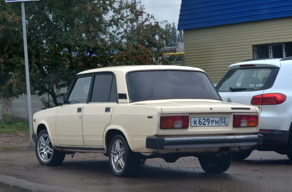 Lada 2105. Ваз 2105 777. Ваз 2105. Ваз 2105 номер москва. Lada (ваз) 2105.