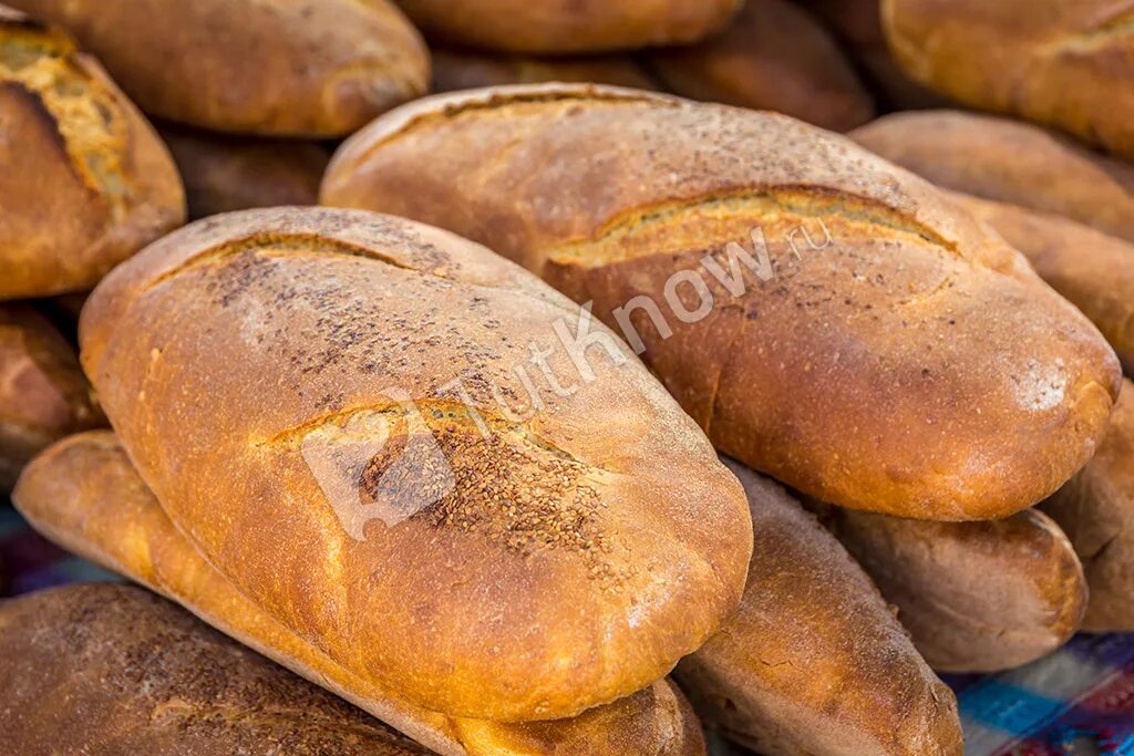 Хлеб постный в духовке в домашних условиях. Постная выпечка хлеб. Постный хлеб в духовке. Хлеб Фортуна. Хлеб Фортуна город Суворов.