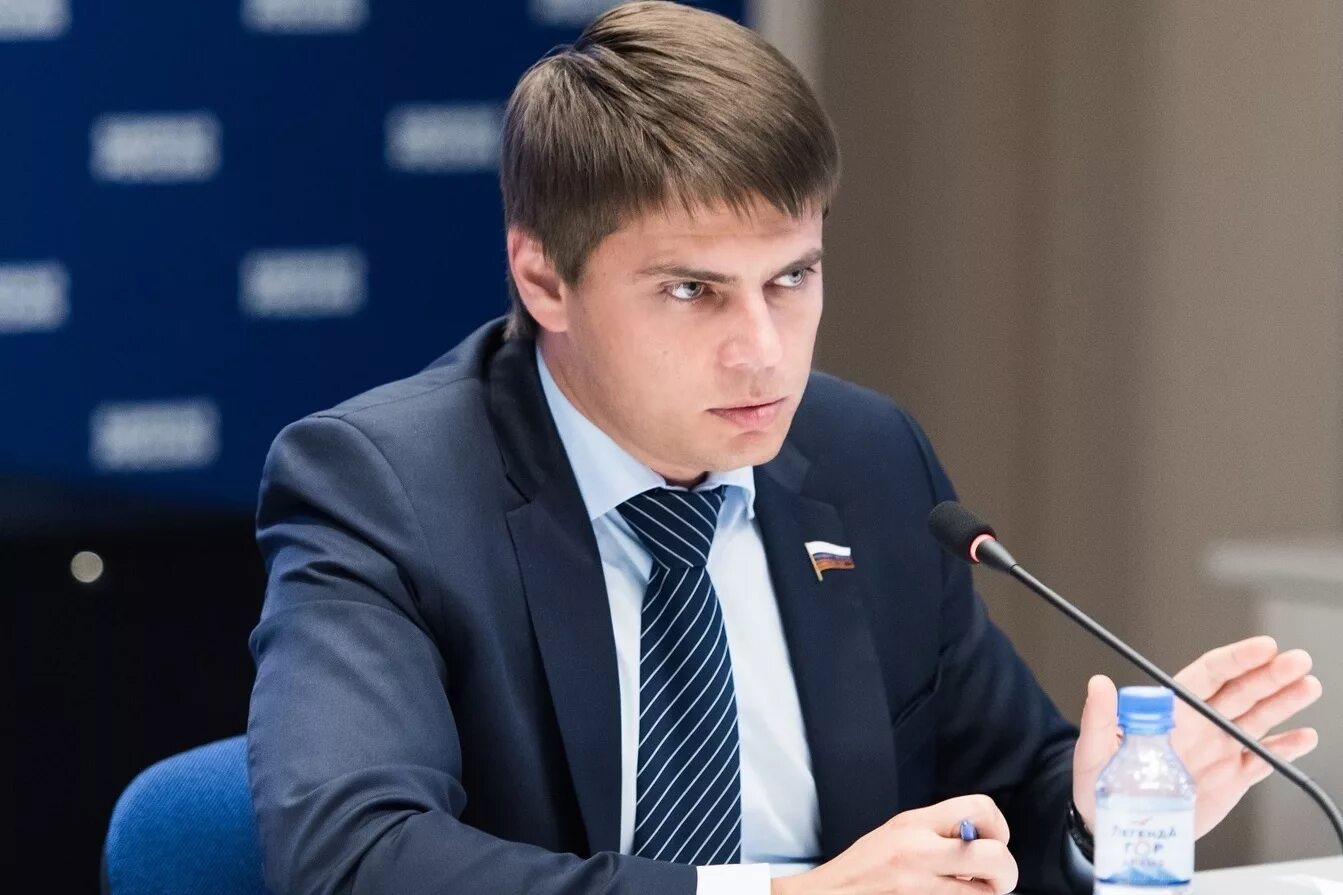 депутат бондаренко саратов. ирина гусева депутат госдумы 2023. николай бондаренко саратов кпрф. николай николаевич бондаренко. ирина гусева волгоград.