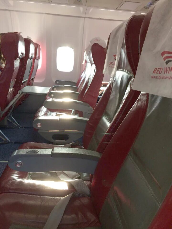 Отзыв о Авиакомпания Red Wings Чартер в Турцию на Boeing 777-200 - самолёт гиган