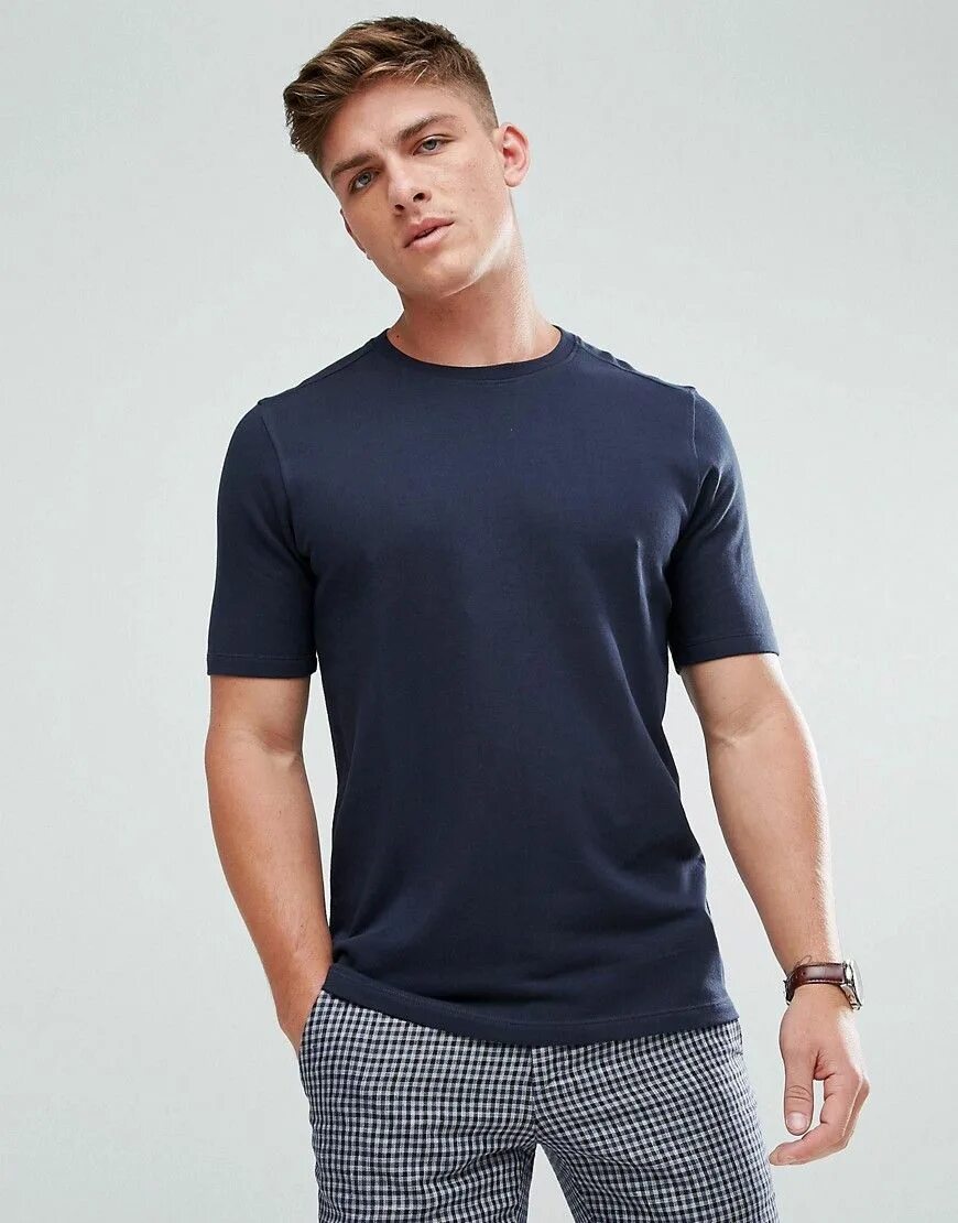 This selected. Selected homme футболка. парень в синей футболке. парень в голубой футболке. трикотаж футболки мужские.