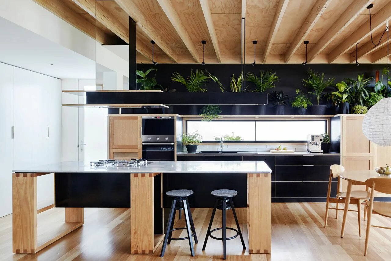 Small breakfast room with workstation Simple kitchen remodel, Kitchen remodel co