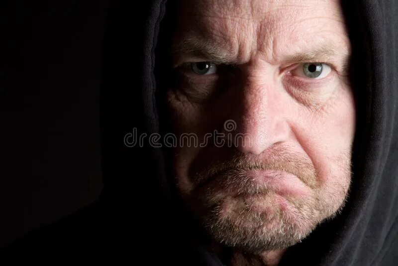 Old grumpy. Ворчливый парень. old man face. old man photo.