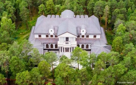 Вилла аристов