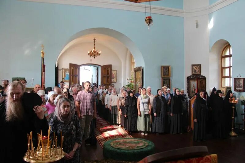 богослужение храм спаса нерукотворного долгопрудный