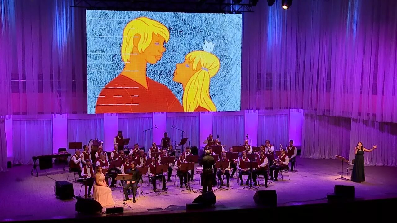 Бременские музыканты духовой оркестр. Духовой оркестр омск. Омский камерный оркестр музыканты. Духовой оркестр бременские музыканты. Бременские музыканты духовой оркестр омской филармонии.